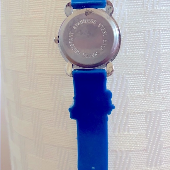 ⭐️Hello Kitty Water Resistant Kids Watch- NWOT⭐️ - Picture 4 of 4